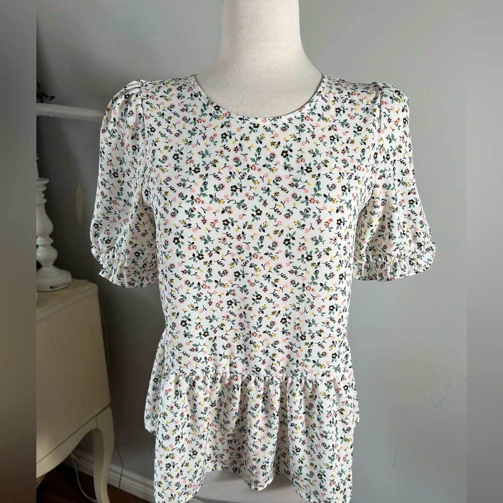 Sienna Sky Floral Top Size S – Boho Cottagecore Blouse